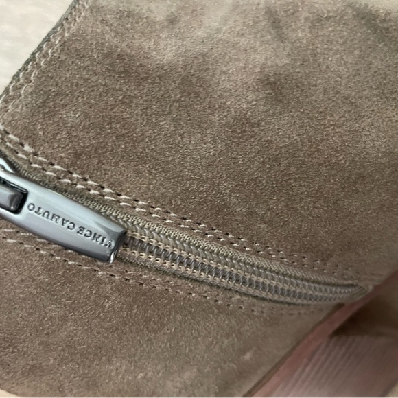 Vince Camuto ‘Katleen’ Booties - Picture 8 of 10